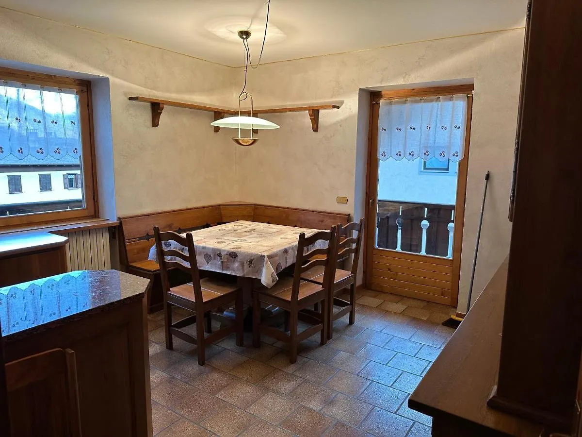Baita Del Canton Isolaccia Apartmán
